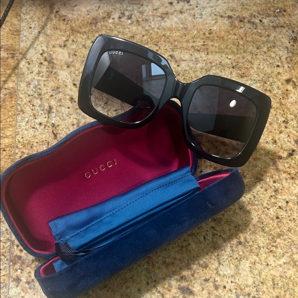 Gucci Oversized Black Sunglasses